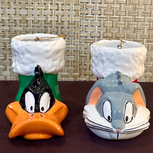 🎄VTG 1994 Looney Tunes Daffy Duck & Bugs Bunny Ceramic Stocking Tree Ornaments - Picture 3 of 13